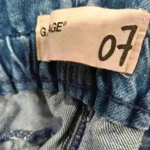 Garage  shorts - Picture 4 of 4